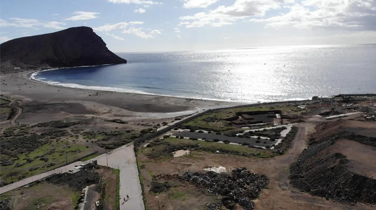 A Beautiful Apartment With A Beach View - La Tejita - El Medano